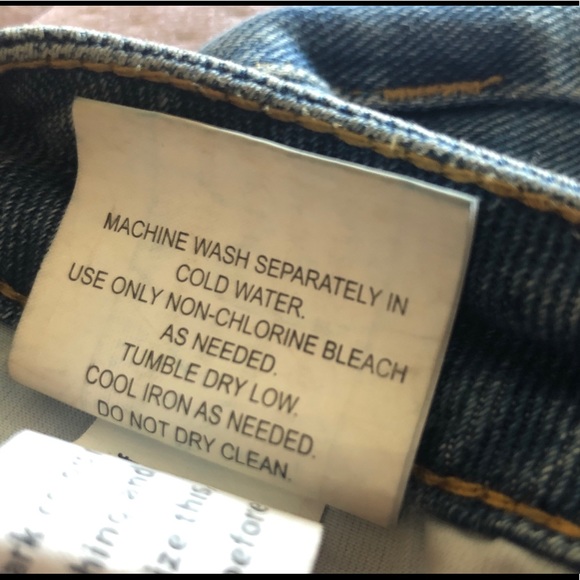 Brandy Melville High Waist Mom Jeans - Picture 8 of 8